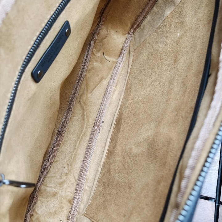 153df6f51cc039b2632031b801185f0f_1763310444_6933.jpg 153df6f51cc039b2632031b801185f0f_1763310444_6933.jpg