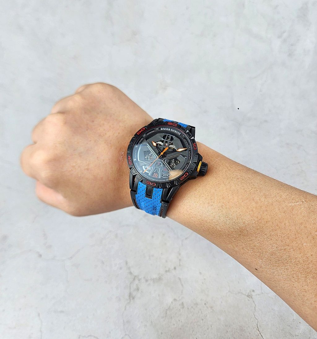 b48e3153ec4f019b8e9efedbeb1be335_1763267960_5331.jpg b48e3153ec4f019b8e9efedbeb1be335_1763267960_5331.jpg