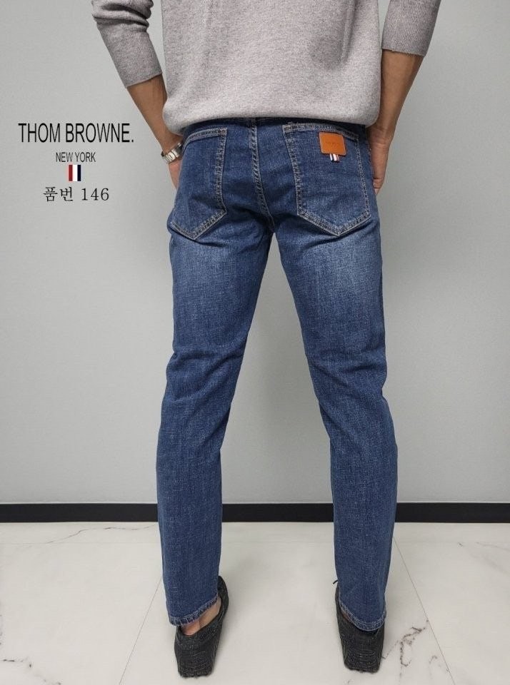 de97e74626fd0bda5bee28a53aba9b81_1763904027_0571.jpg de97e74626fd0bda5bee28a53aba9b81_1763904027_0571.jpg