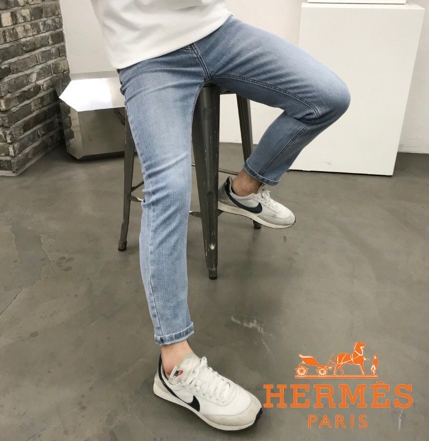 df85e199c8e31629288d89aa66b5bb24_1763832189_6739.jpg df85e199c8e31629288d89aa66b5bb24_1763832189_6739.jpg