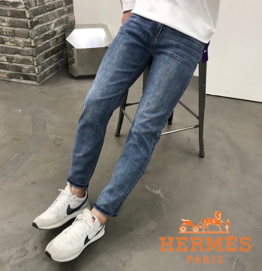 df85e199c8e31629288d89aa66b5bb24_1763832190_1342.jpg df85e199c8e31629288d89aa66b5bb24_1763832190_1342.jpg