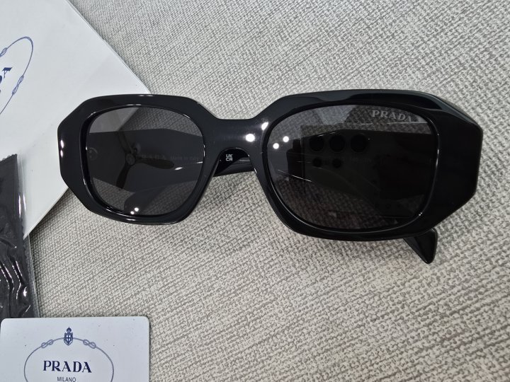 e10c29d2a24218b31adf161ffbd721c7_1763382303_5057.jpg e10c29d2a24218b31adf161ffbd721c7_1763382303_5057.jpg