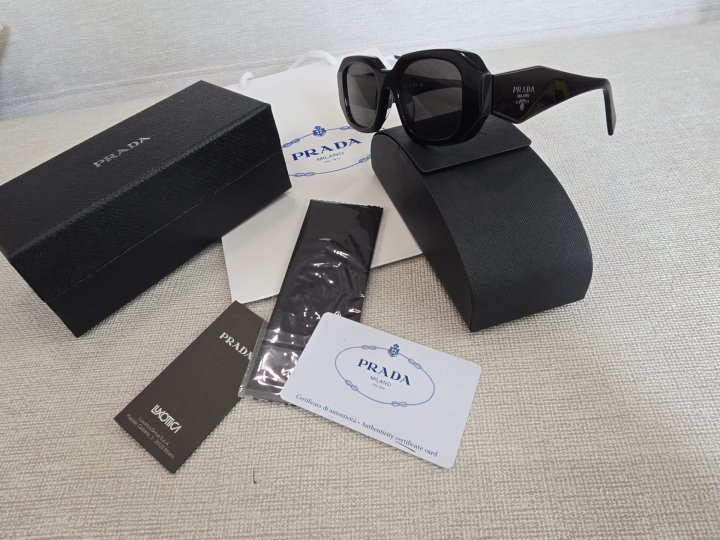 e10c29d2a24218b31adf161ffbd721c7_1763382303_9408.jpg e10c29d2a24218b31adf161ffbd721c7_1763382303_9408.jpg