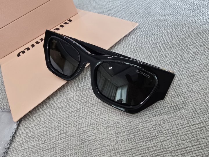 e10c29d2a24218b31adf161ffbd721c7_1763382453_595.jpg e10c29d2a24218b31adf161ffbd721c7_1763382453_595.jpg