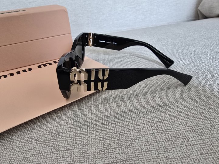 e10c29d2a24218b31adf161ffbd721c7_1763382454_0131.jpg e10c29d2a24218b31adf161ffbd721c7_1763382454_0131.jpg