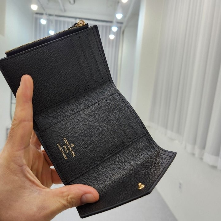 fcb43004ed9ed82bf545c7f2ec7e4d95_1763014149_7718.jpg fcb43004ed9ed82bf545c7f2ec7e4d95_1763014149_7718.jpg