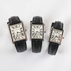 까르띠에 탱크솔로 블랙 시계 27mm,30mm,33mm