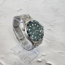 오메가 코액시얼 씨마스터 다이버 300M 그린 다이얼 시계