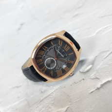 까르띠에 드라이브 블랙 골드 시계