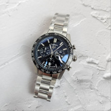 태그호이어 까레라 칼리브 02 스포츠 블랙 다이얼 시계