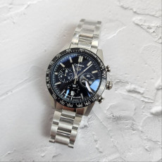 태그호이어 까레라 칼리브 02 스포츠 블랙 다이얼 시계