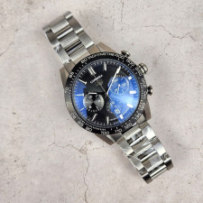 태그호이어 까레라 칼리브 02 스포츠 블랙 다이얼 시계