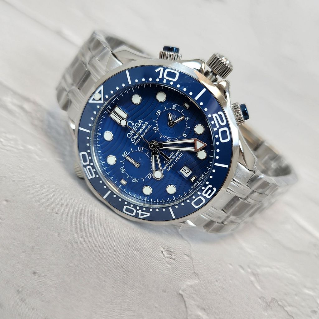 오메가 코액시얼 씨마스터 다이버 300M 블루 다이얼 시계