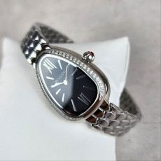 불가리 세르펜티 세두토리 워치 블랙 다이아 시계