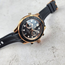 오메가 코액시얼 씨마스터 다이버 300M 블랙 다이얼 로즈골드 시계