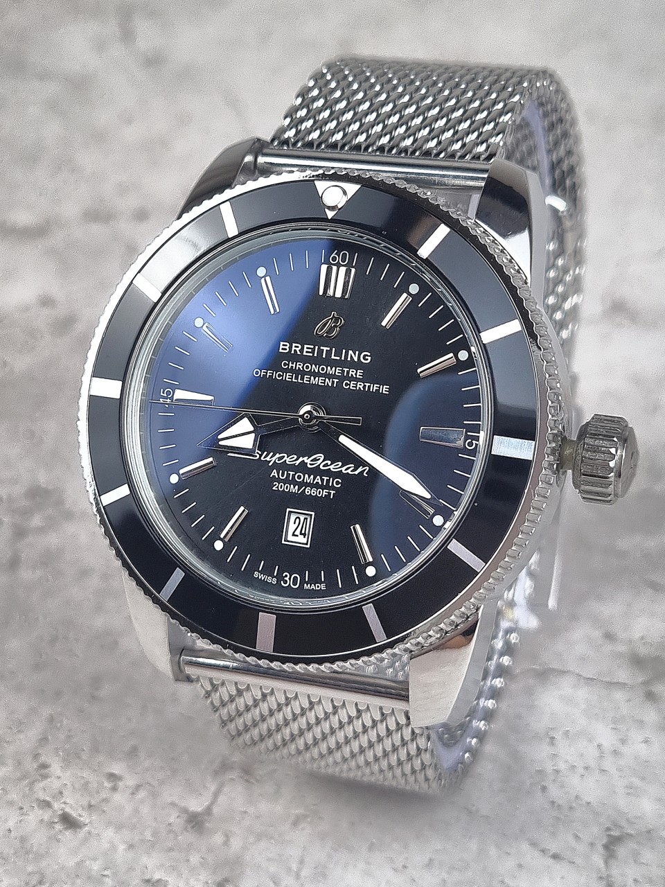 브라이틀링 슈퍼오션 헤리티지 블랙 다이얼 시계