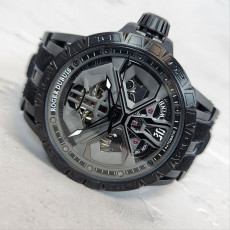 로저드뷔 엑스칼리버 우라칸 블랙 시계