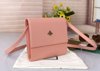 구찌 애니멀리에 핑크 크로스백 (가방)