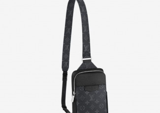 루이비통 아웃도어 슬링백 (가방)