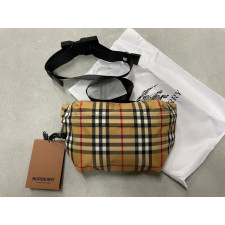 버버리 힙색 (가방)
