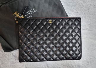 샤넬 클래식 클러치백 (가방)