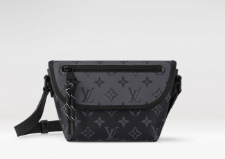 루이비통 펄스 웨어러블 크로스백 (가방)