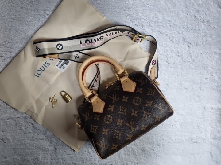 루이비통 스피디 반둘 20 모노 크로스백 (가방)