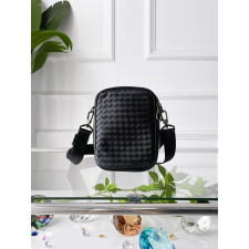 보테가베네타 미니 크로스백 (가방)