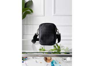 보테가베네타 미니 크로스백 (가방)