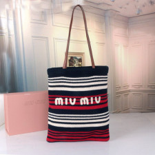 미우미우 크로셰 토트백 미듐 (가방)