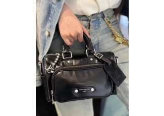 루이비통 카고 반둘 숄더백 (가방)