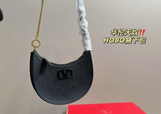 발렌티노 시그니처 브이 로고 호보백 블랙 (가방)