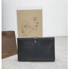 보테가베네타 위빙 원포인트 크로스 클러치백 (가방)