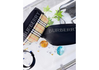 버버리 소니 로고 벨트백 (가방)