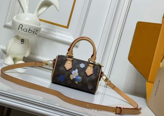 루이비통 나노 스피디 비비안 크로스백 (가방)