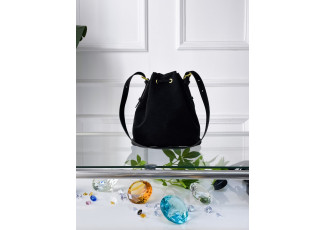 프라다 벨벳백 (가방)