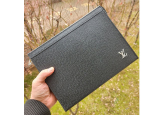 루이비통 311 포쉐트 클러치백 (가방)