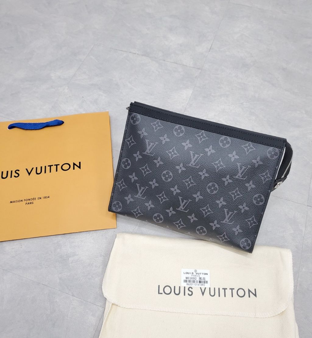 루이비통 포쉐트 보야쥬 MM 이클립스 클러치백 (가방)