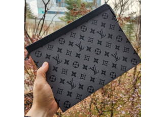 루이비통 333 포쉐트 클러치백 (가방)