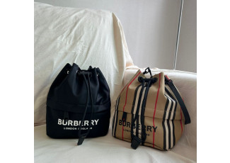 버버리 포이베 파우치 버킷백 (가방)