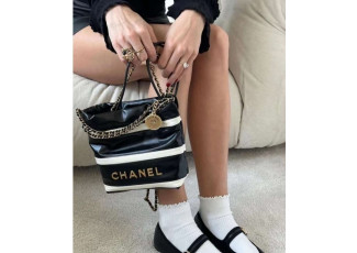 샤넬 22 스트라이프 미니백 블랙 (가방)