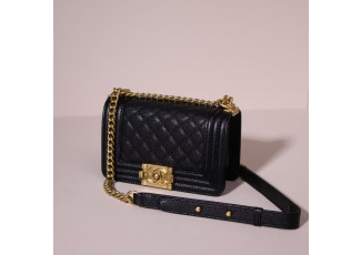 샤넬 미니 쉐브론 보이백 금장 (가방)