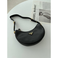 프라다 아르케 에스파 카리나 가방