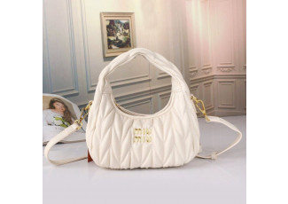 미우미우 완더 호보백 (가방)