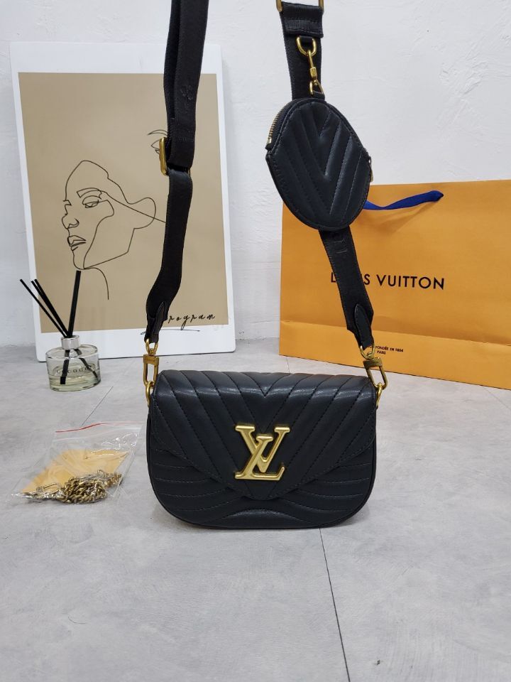 루이비통 뉴웨이브 멀티포쉐트 크로스백 (가방)