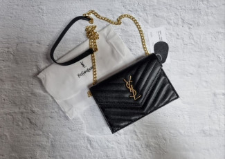 입생로랑 체인백 (가방)