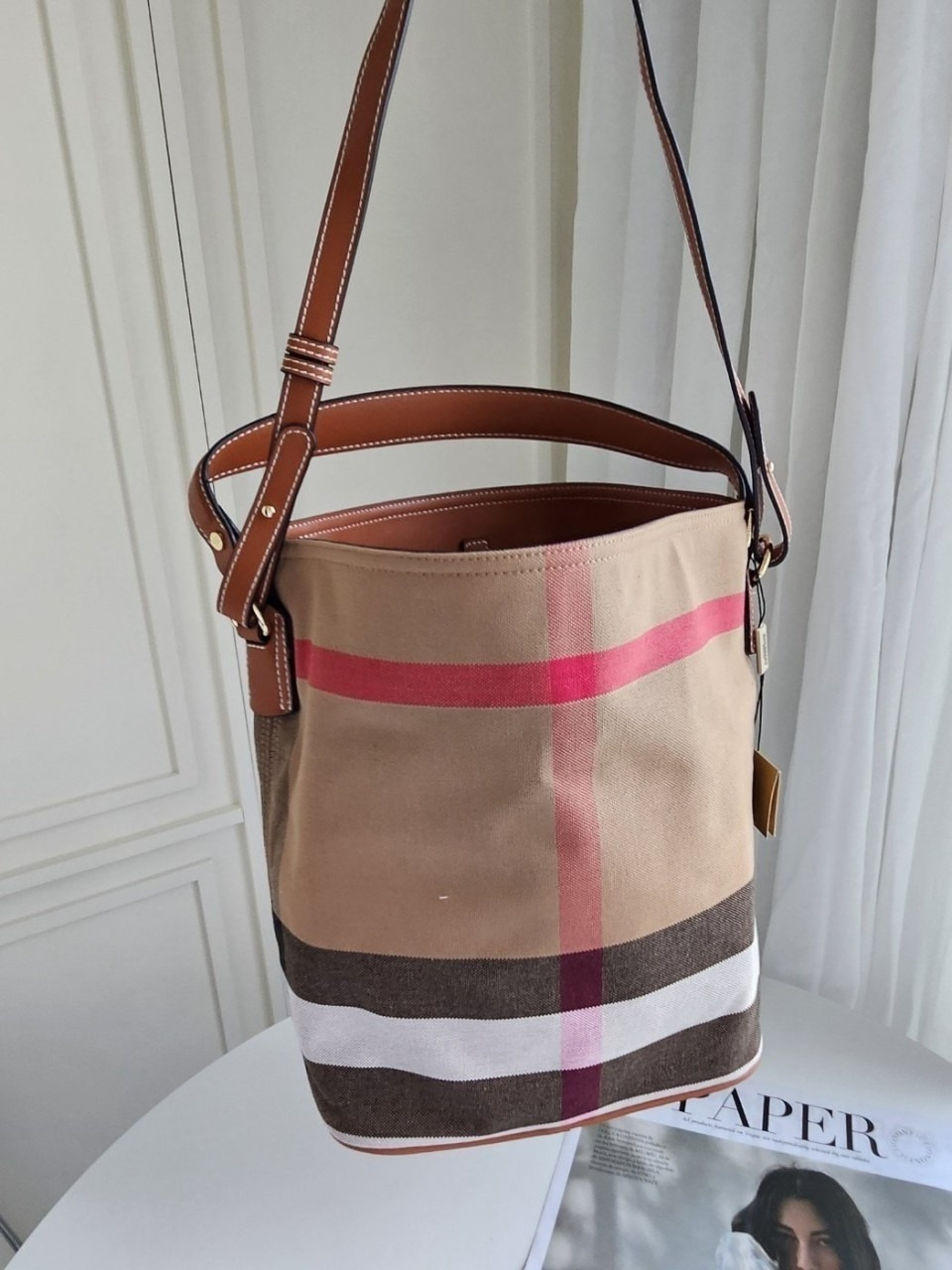 버버리 애쉬비 호보백 (가방)