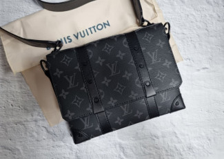 루이비통 트렁크 메신저백 (가방)