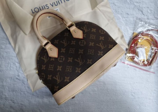 루이비통 모노 알마백 (가방)