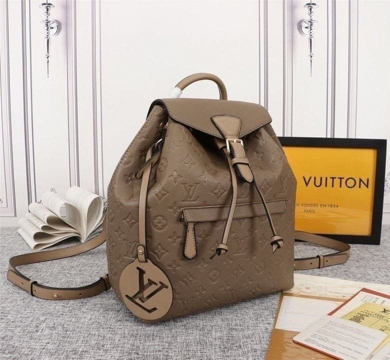 루이비통 몽수리 PM 전소미 백팩 (가방)